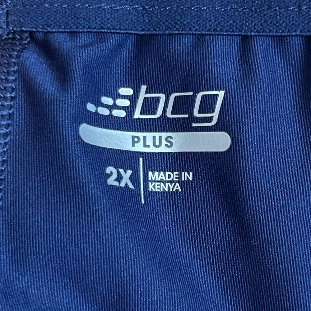 BCG Women's Navy Athletic Shorts - Picture 2 of 6